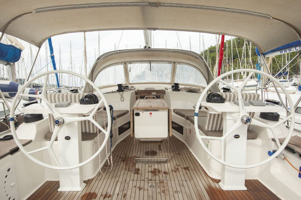 Cockpit of sailing yacht Bavaria Cruiser 45 iBulut for charter in Orhaniye in Turkey
