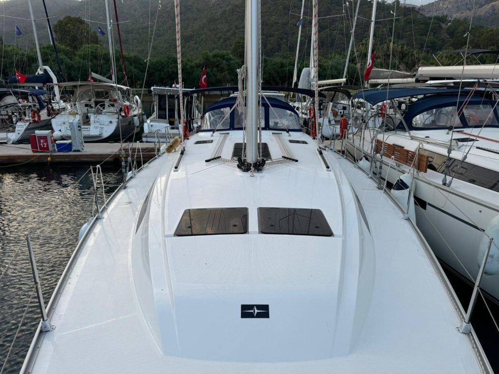 Deck of sailing yacht Bavaria Cruiser 46 Orion for charter in Göcek in Turkey