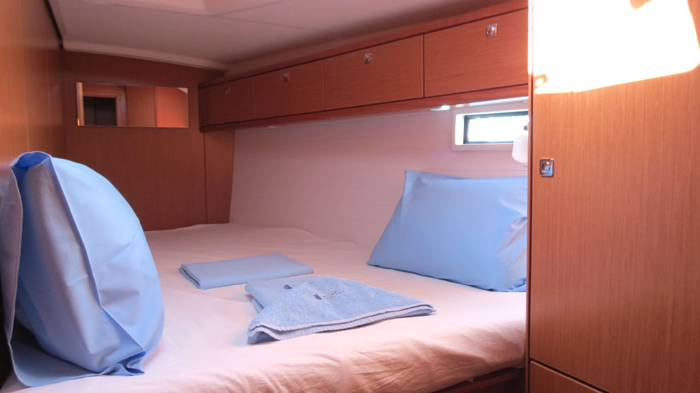 Forward cabin in sailing yacht Bavaria Cruiser 46 Sita for charter in Gocek in Turkey