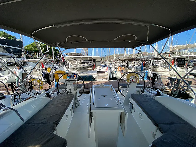 Cockpit of sailing yacht Beneteau Oceanis 46.1 Melissa in Fethye in Turkey
