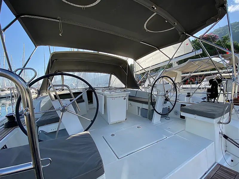Cockpit of sailing yacht Beneteau Oceanis 46.1 Melissa in Fethye in Turkey
