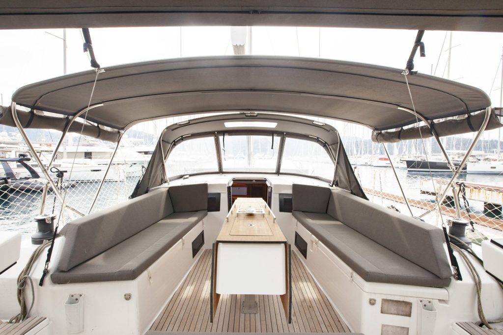 Cockpit of sailing yacht Dufour 470 Grand Large Sarpico for charter in Orhaniye near Marmaris in Turkey