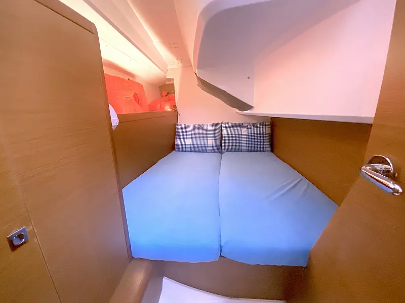 Aft cabin in sailing boat Jeanneau Sun Odyssey 349 Anahera for charter in Fethiye in Turkey