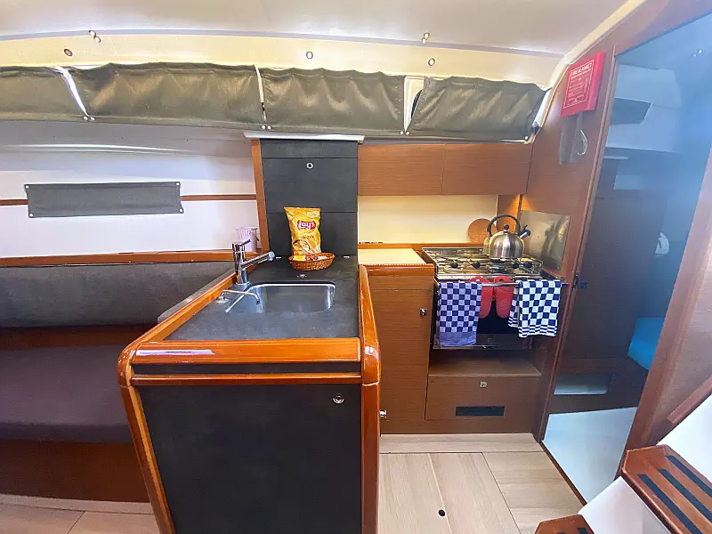Galley in sailing boat Jeanneau Sun Odyssey 349 Anahera for charter in Fethiye in Turkey