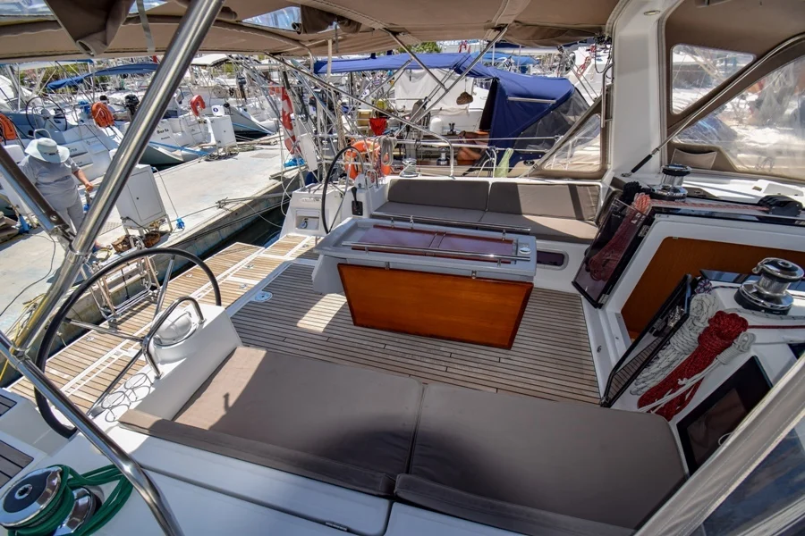 Cockpit table of sailing yacht Beneteau Oceanis 45 Tonic in Marmaris in Turkey