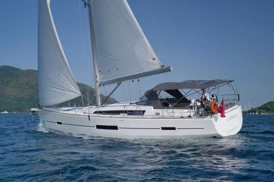 Sailing yacht Dufour 52 Grand Large La Esperanza for charter in Marmaris in Turkey