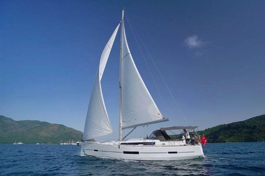 Sailing yacht Dufour 52 Grand Large La Esperanza for charter in Marmaris in Turkey