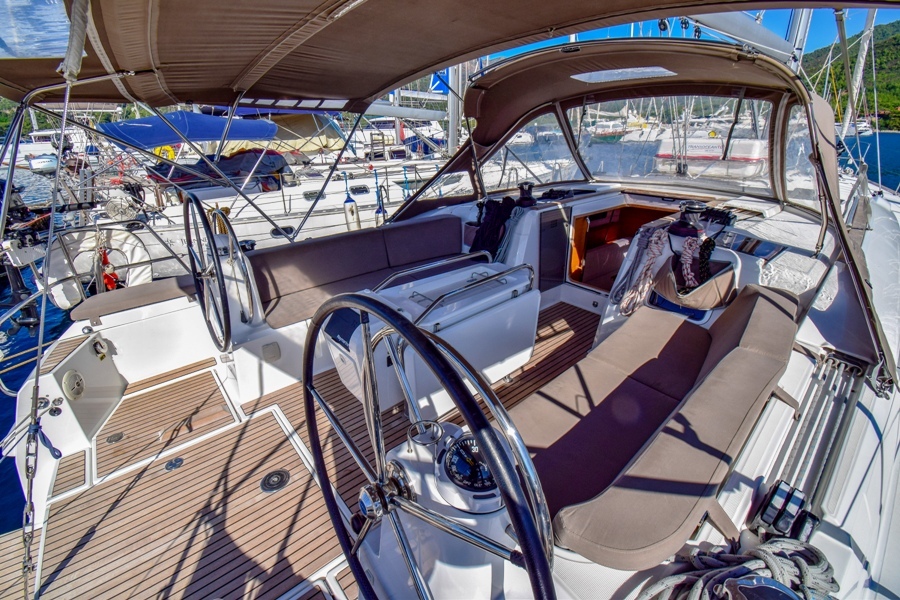 Cockpit of sailing yacht Jeanneau Sun Odyssey 479 Sky Selin for charter in Marmaris in Turkey