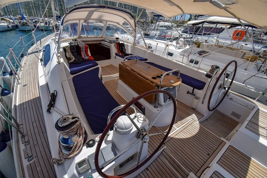 Cockpit of sailing yacht Jeanneau Sun Odyssey 50DS Eleven for charter in Marmaris in Turkey