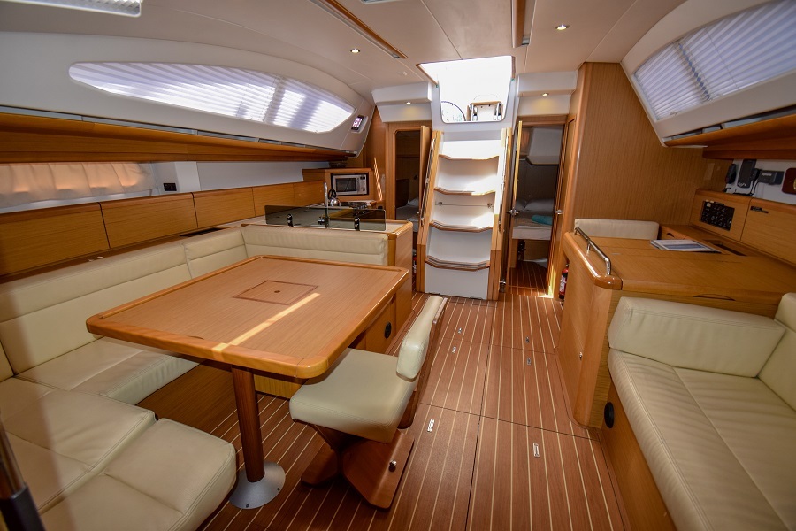 Saloon in sailing yacht Jeanneau Sun Odyssey 50DS Eleven for charter in Marmaris in Turkey