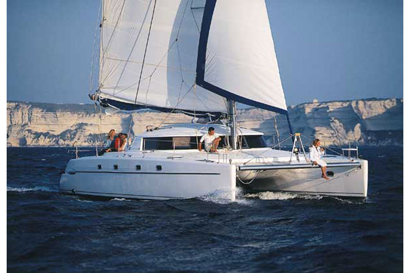 Catamaran Fountaine Pajot Belize 43 Piropo for charter in Cuba