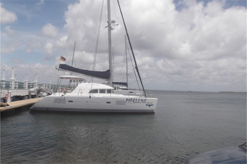 Catamaran Lagoon 380 Marlene for charter in Cuba