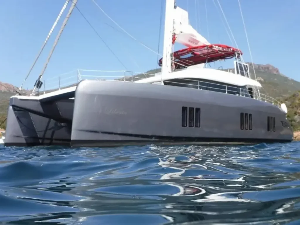 Catamaran Sunreef 50 Luxe Liberta for charter in Martinique