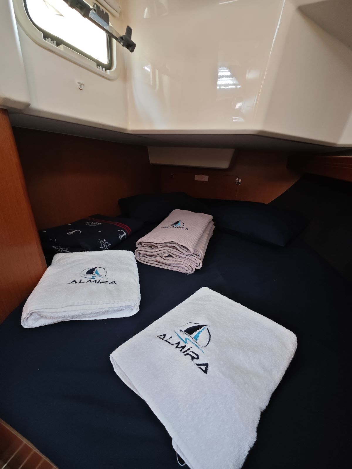 Aft cabin in sailing boat Bavaria Cruiser 37 Almira for charter in Fethiye in Turkey