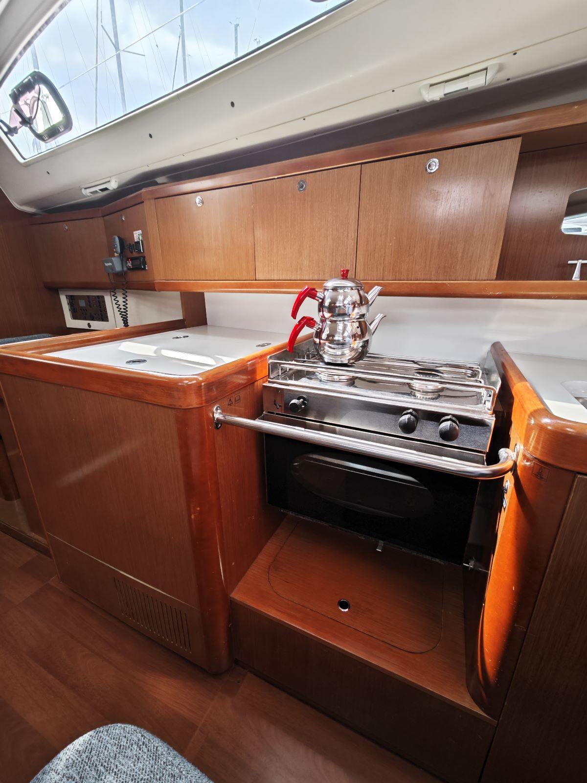 Galley in sailing yacht Beneteau Oceanis 40 Violet for charter in Fethiye in Turkey