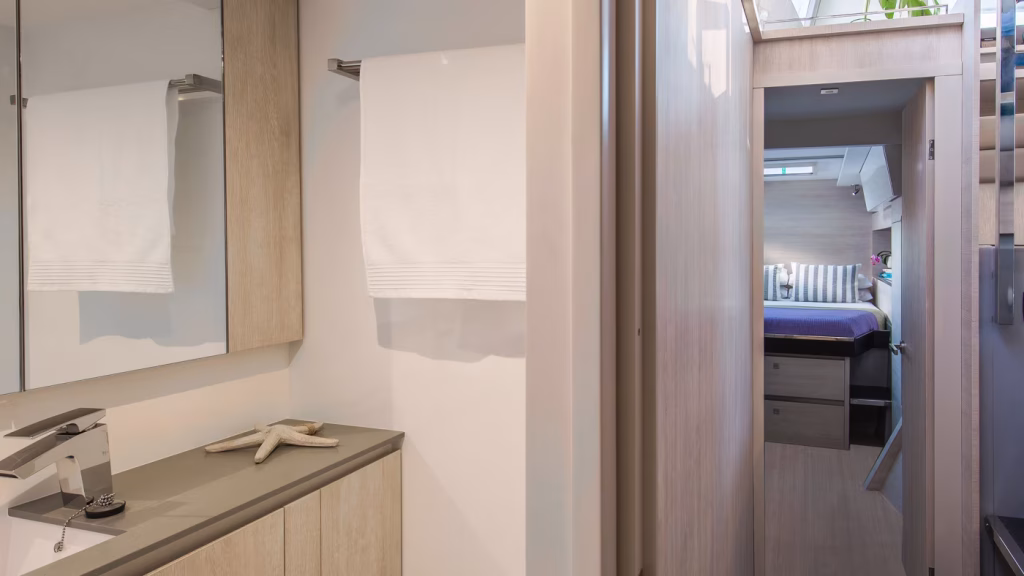 Forward cabin in catamaran Moorings 5000 with 4 cabins for charter in Grenada in Caribbean