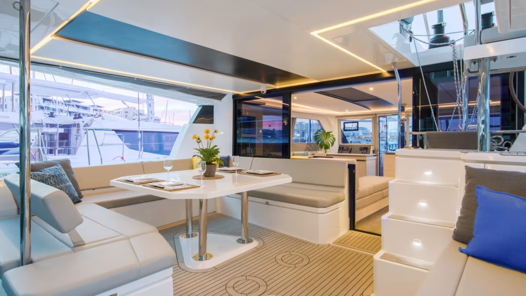 Cockpit table of catamaran Moorings 5000 with 4 cabins for charter in Grenada in Caribbean