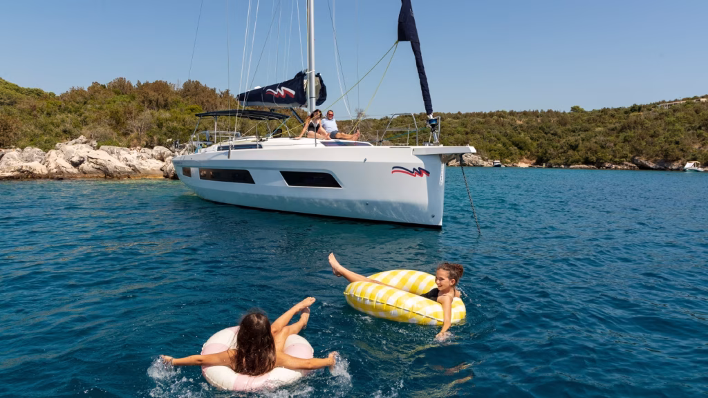 Sailing yacht Moorings 44.3 for charter in Saint Martin in Caribbean