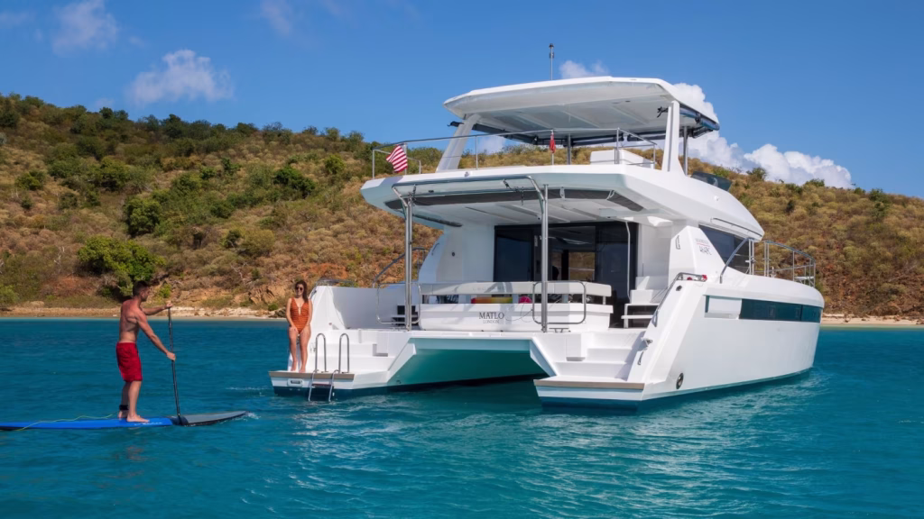 Power catamaran Moorings 464 PC for charter in Tortola in British Virgin Islands in Caribbean