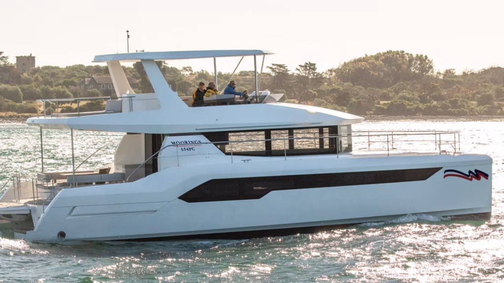 Power catamaran Leopard 53 PC for charter in Tortola in British Virgin Islands in Caribbean